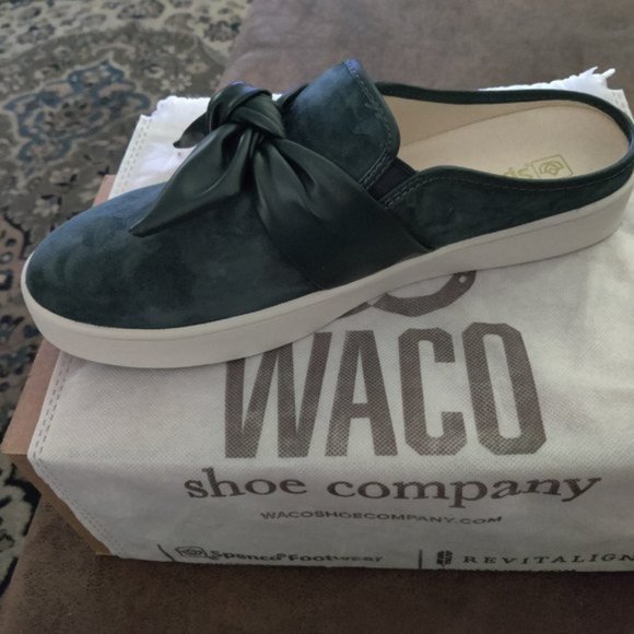 Spenco Orthotic Suede Bow Mules - Barbados - Picture 4 of 10